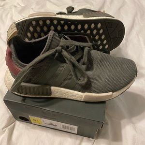 adidas nmd olive green womens